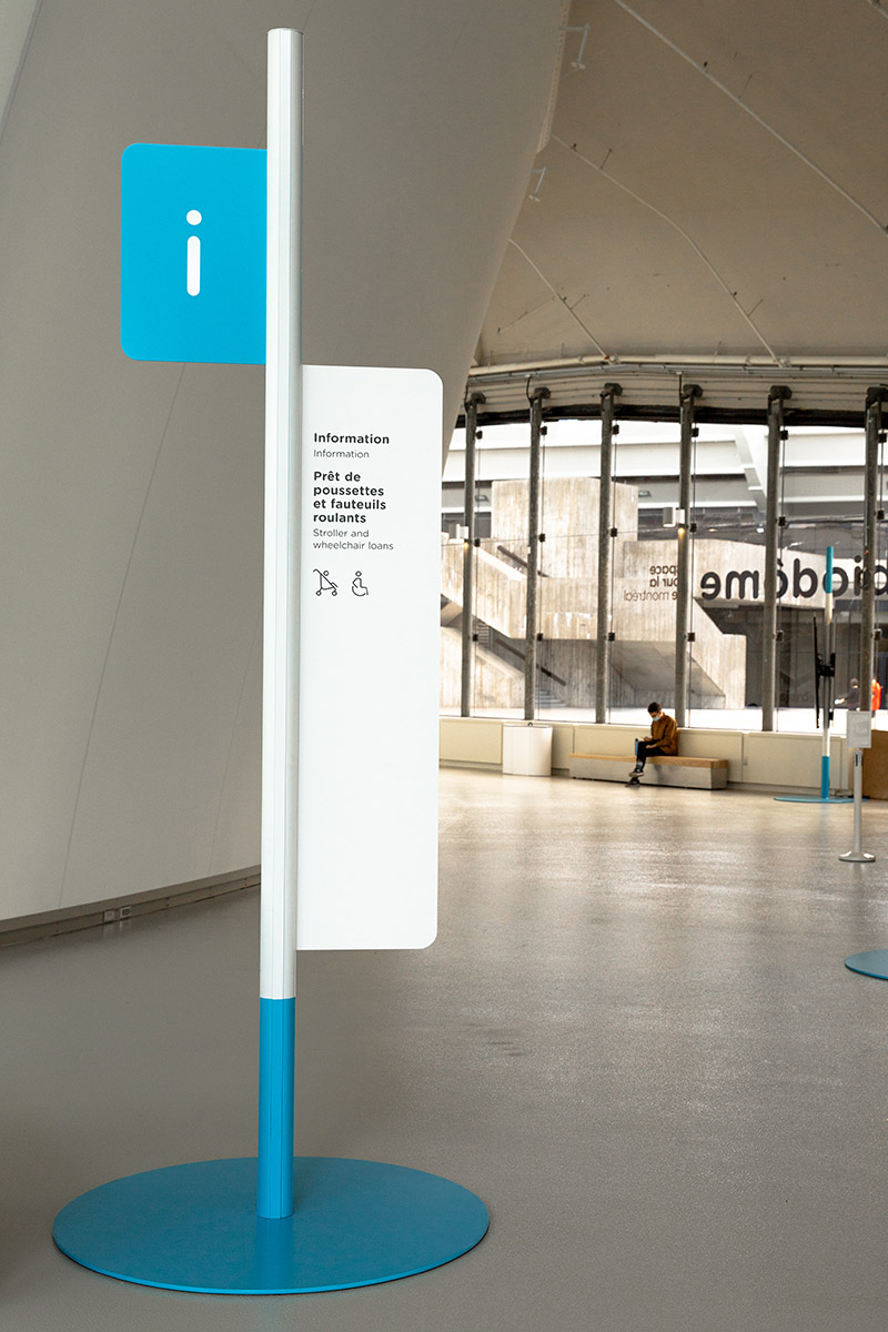 Poteau d'informations